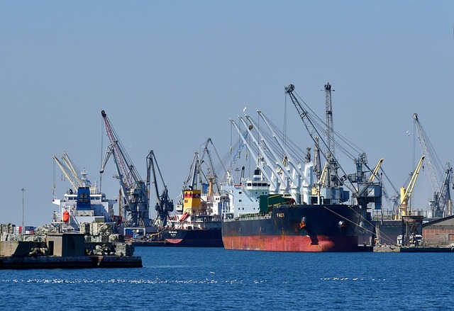 military vehicle shipping ports