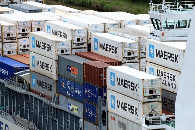 vehicle shipping to guam